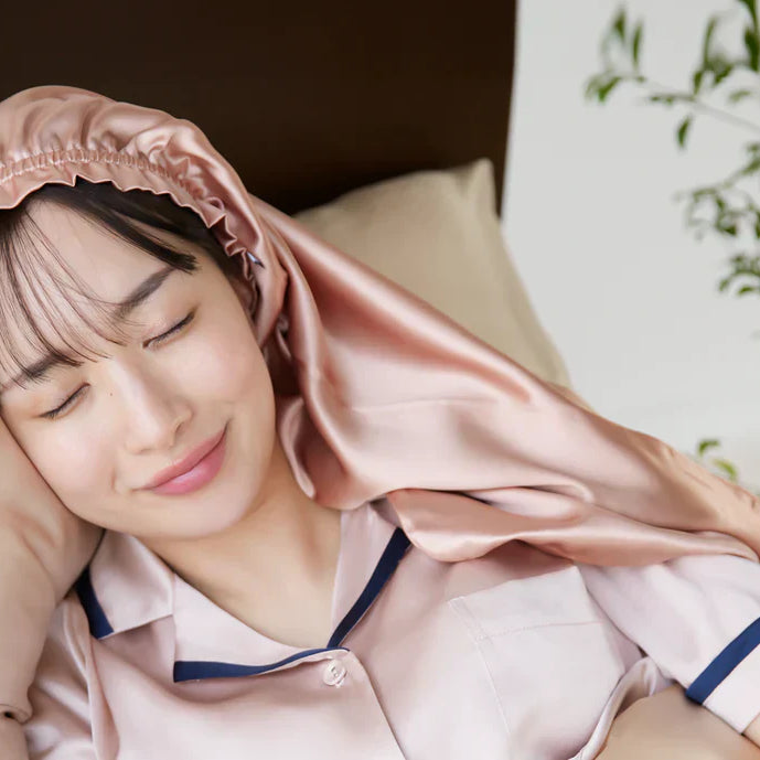 翌朝しっとり美髪へ！顔に髪がつかない夜の新習慣で朝のスタイリングが5分短縮